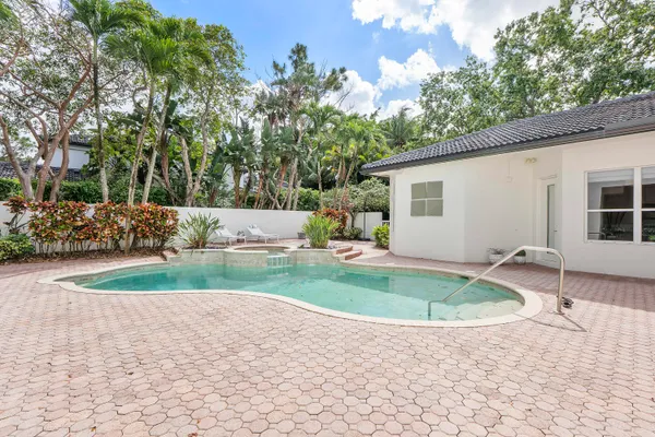 $1,899,900 | 6015 Pinewood Avenue, Parkland, FL 33067
