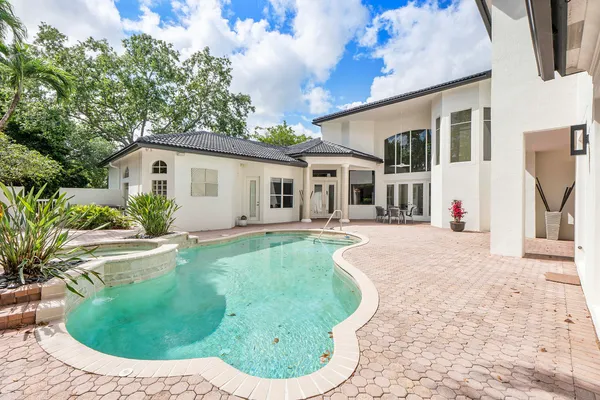 $1,799,900 | 6015 Pinewood Avenue, Parkland, FL 33067