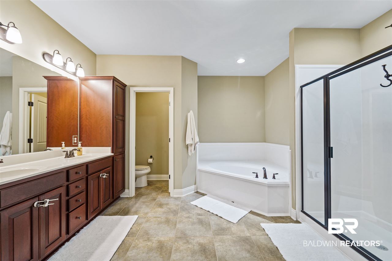 9692 Tanager Lane Daphne, AL 36527 - Photo 15 of 28 Master Bath