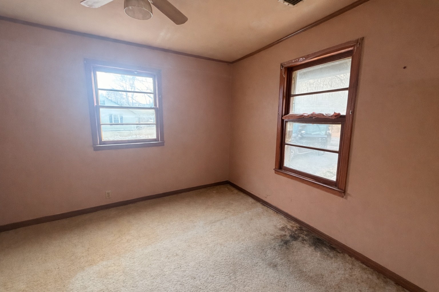 207 Sycamore Avenue Waverly, TN 37185 - Photo 7 of 9