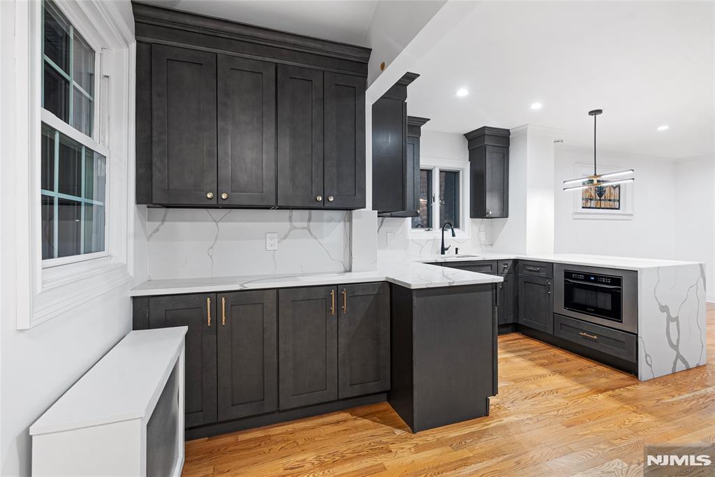 764 Goffle Road Hawthorne, NJ 07506 - Photo 15 of 45