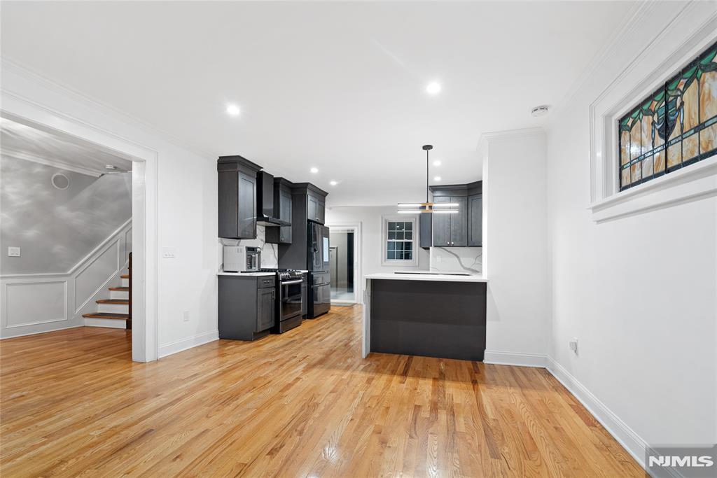 764 Goffle Road Hawthorne, NJ 07506 - Photo 39 of 45