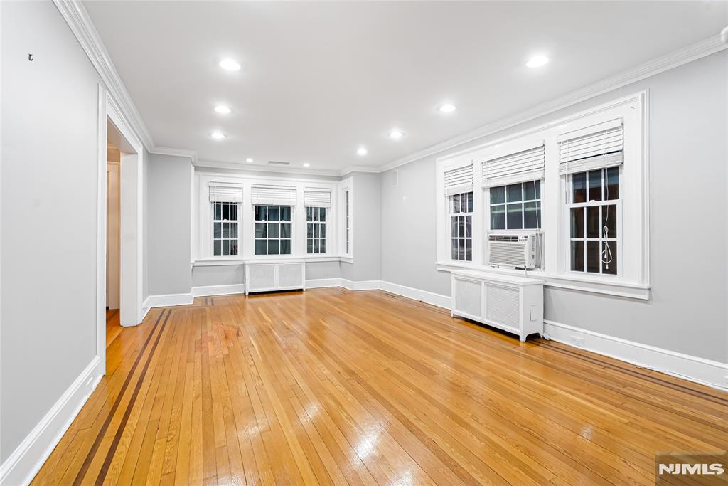 764 Goffle Road Hawthorne, NJ 07506 - Photo 43 of 45