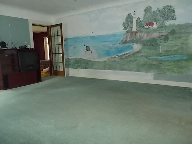 2575 Midland Road Bay City, MI 48706 - Photo 9 of 10 20367687-8.JPG