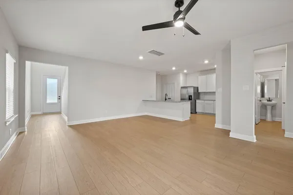 $2,595 | 800 Princeton Hts Boulevard, Princeton, TX 75407