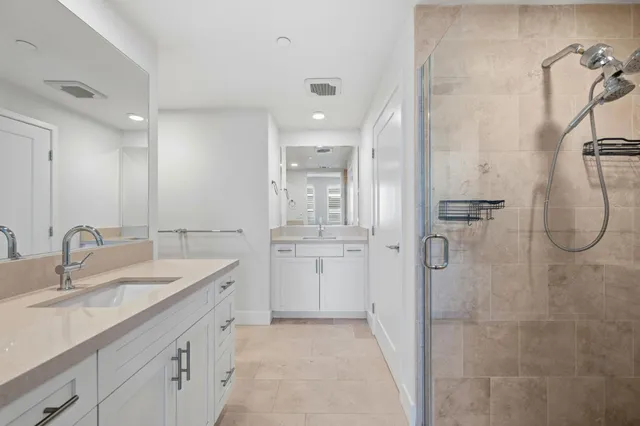 $4,800 | 400 Mariners Island Boulevard, Unit 209, San Mateo, CA 94404