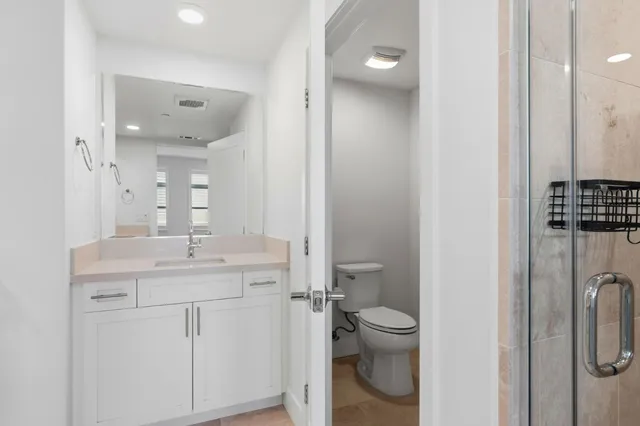 $4,800 | 400 Mariners Island Boulevard, Unit 209, San Mateo, CA 94404