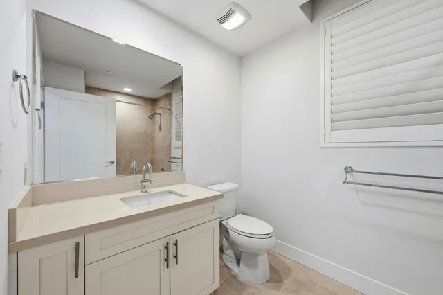 $4,800 | 400 Mariners Island Boulevard, Unit 209, San Mateo, CA 94404