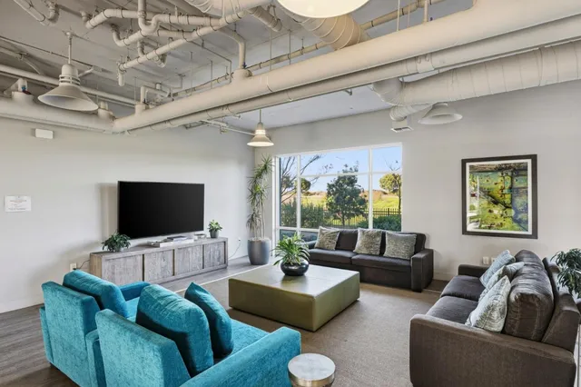 $4,800 | 400 Mariners Island Boulevard, Unit 209, San Mateo, CA 94404