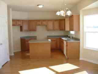 5346 East Carpenter Road Flint, MI 48506 - Photo 5 of 10 20283506-4.JPG