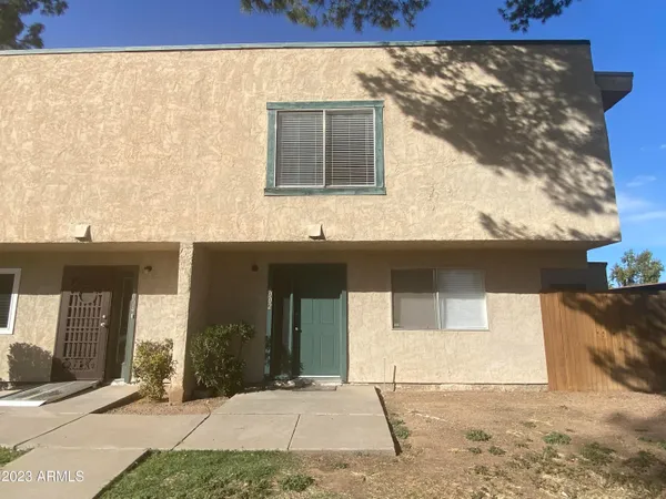 $1,595 | 6002 West Townley Avenue, Glendale, AZ 85302