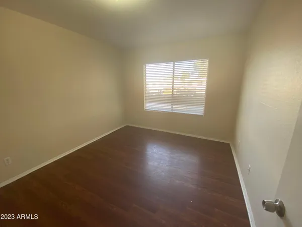$1,595 | 6002 West Townley Avenue, Glendale, AZ 85302