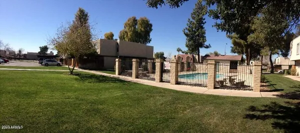 $1,650 | 6002 West Townley Avenue, Glendale, AZ 85302