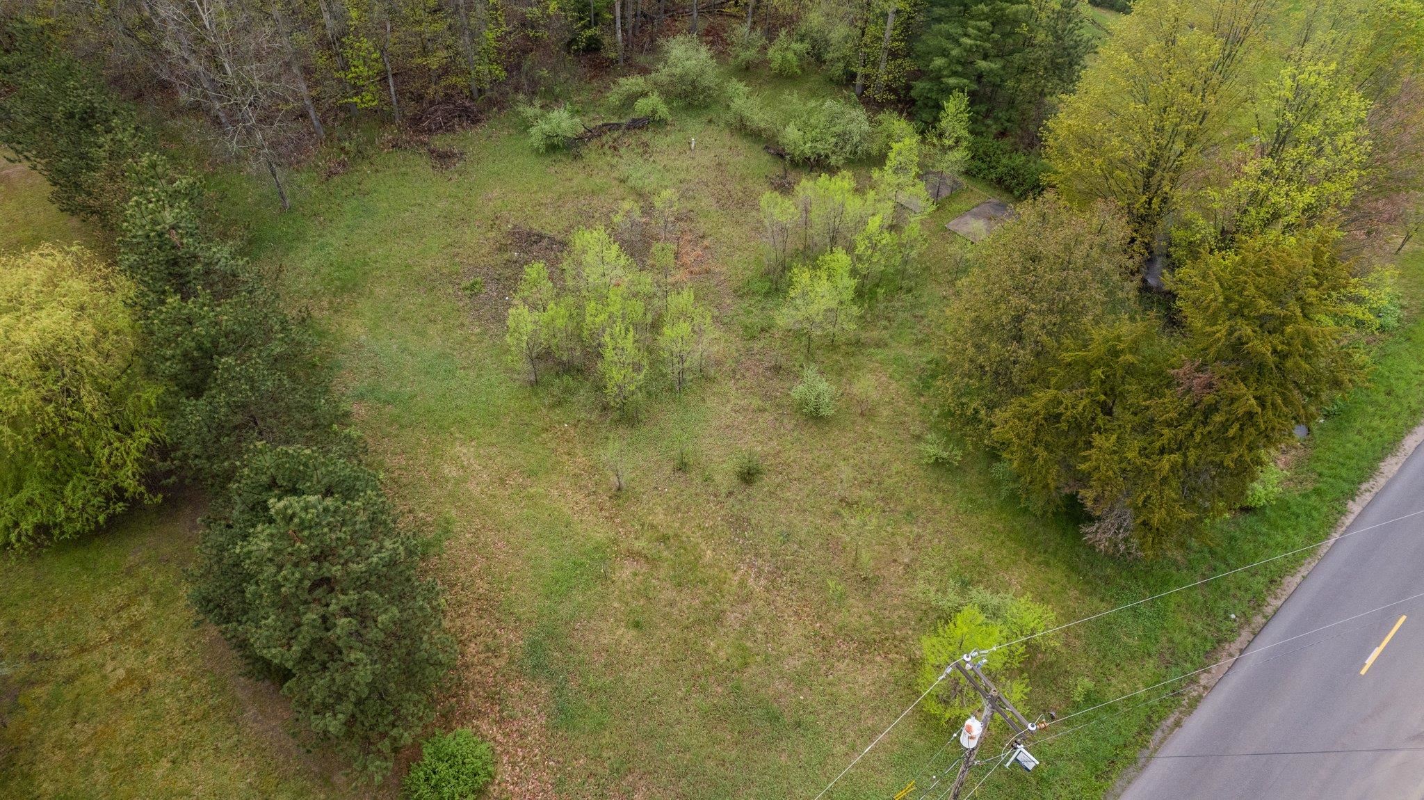 5825 Vinton Road Williamsburg, MI 49690 - Photo 13 of 18 Gallery Image 13