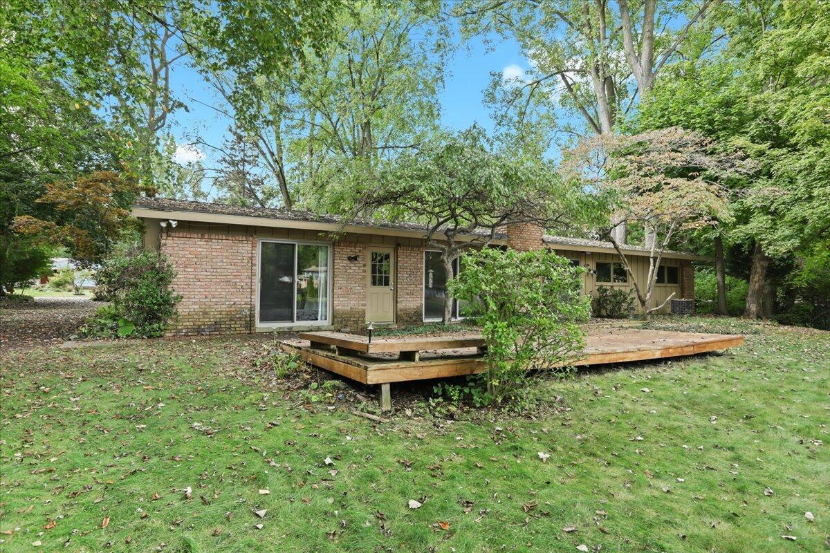 29744 Sugar Spring Road Farmington Hills, MI 48334 - Photo 38 of 42 38-29744 Sugar Spring Rd