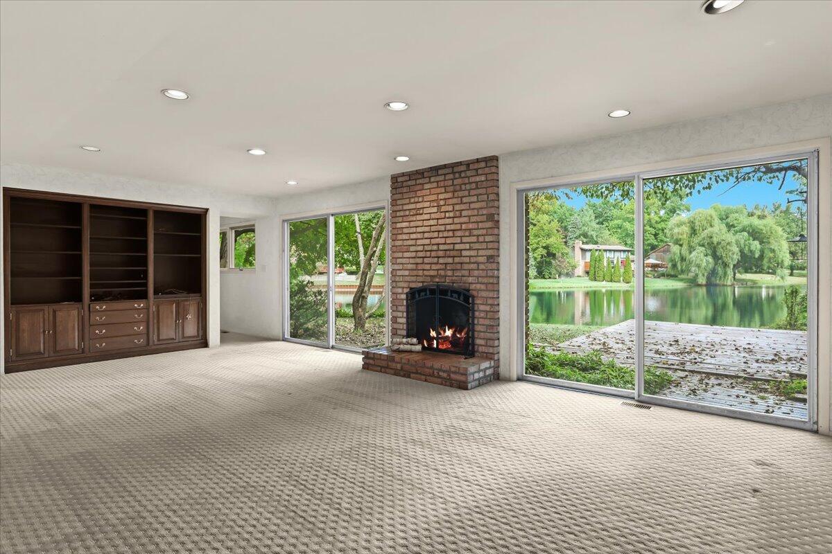 29744 Sugar Spring Road Farmington Hills, MI 48334 - Photo 10 of 42 10-29744 Sugar Spring Rd