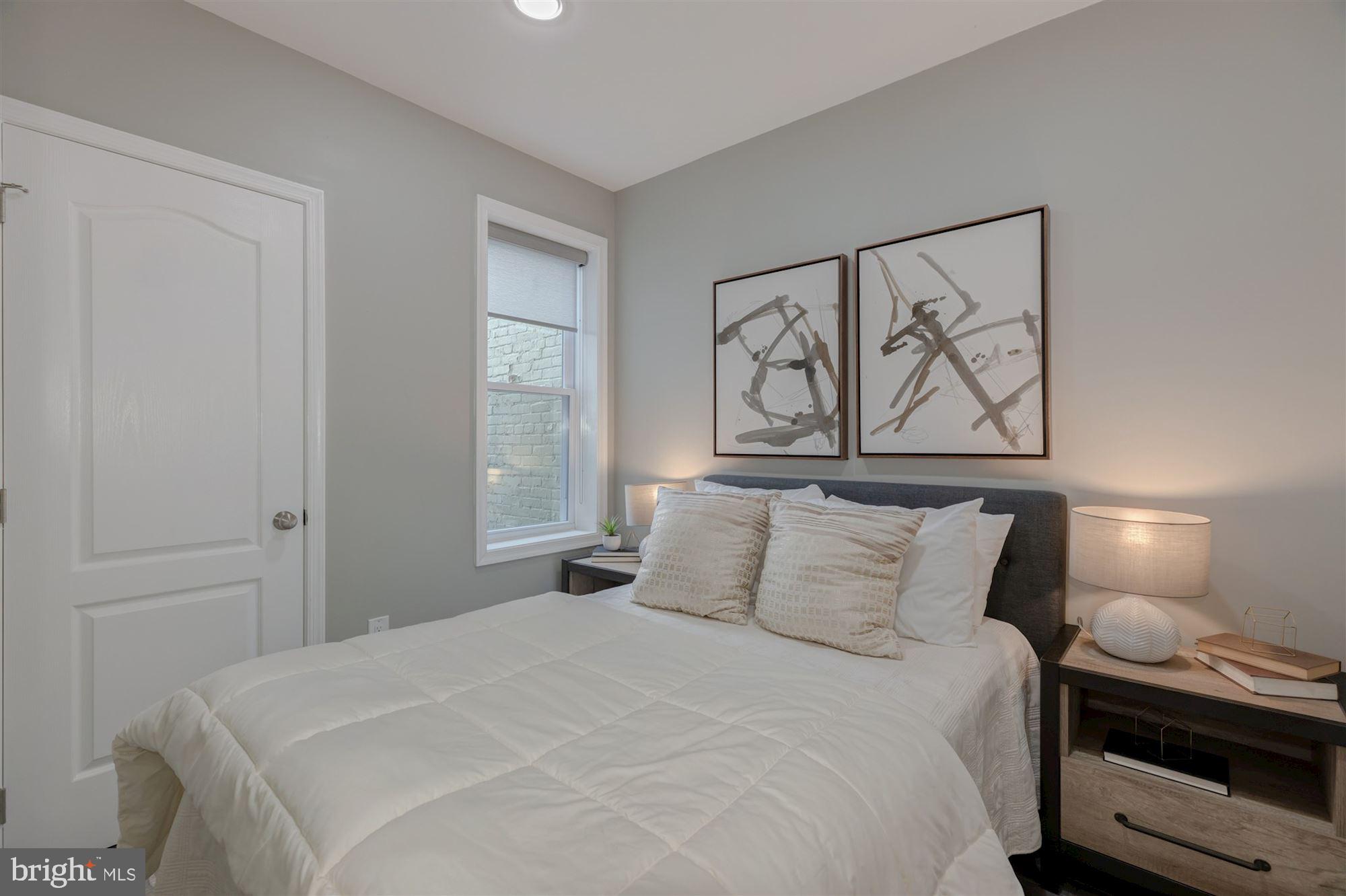 1012 9th Street Northeast Washington, DC 20002 - Photo 10 of 15 Cute Second Bedroom