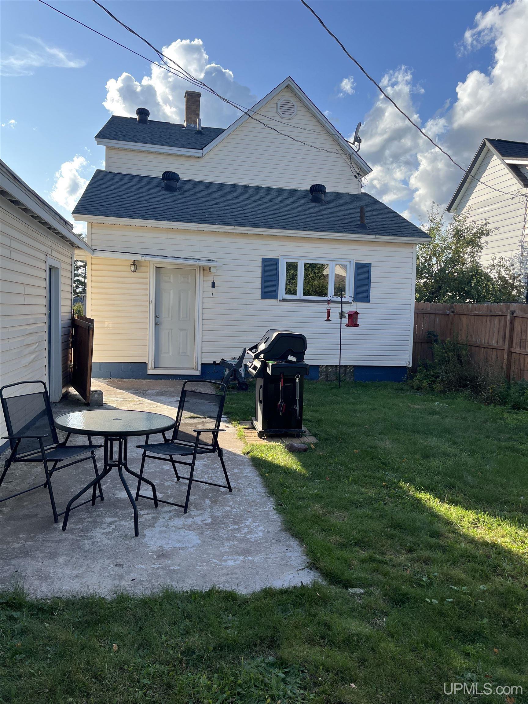 814 North Maple Street Ishpeming, MI 49849 - Photo 7 of 57