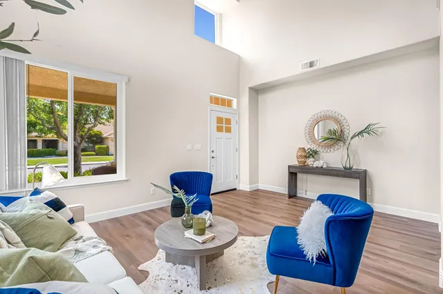 $579,900 | 2234 East Serena Avenue, Fresno, CA 93720