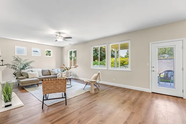 $579,900 | 2234 East Serena Avenue, Fresno, CA 93720