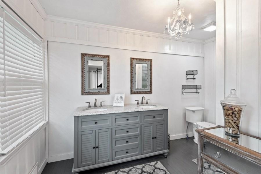 3223 Kaiser Road Three Oaks, MI 49128 - Photo 9 of 24 Master bath