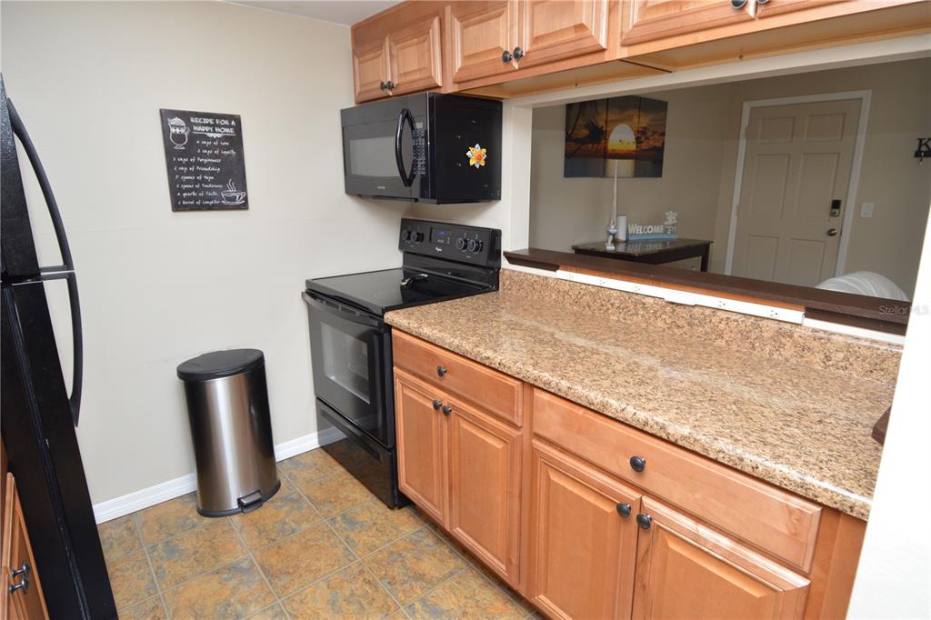 12760 Indian Rocks Road, Unit 1030 (FURNISHED) Largo, FL 33774 - Photo 8 of 83