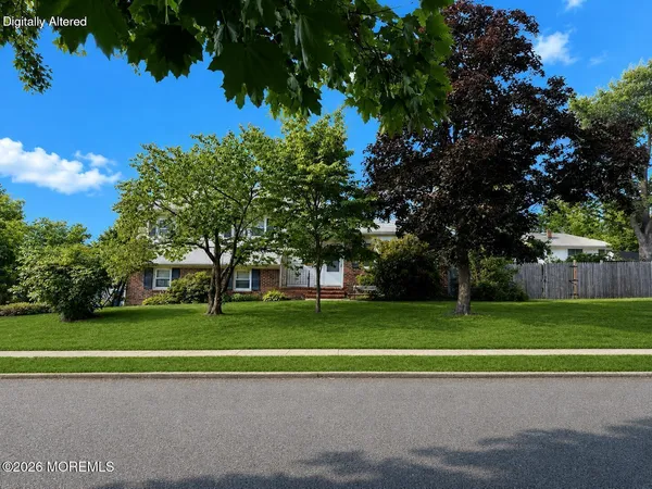 $725,000 | 25 Alimar Drive, Middletown, NJ 07748