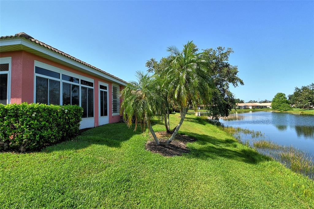 4322 Reflections Parkway Sarasota, FL 34233 - Photo 23 of 36