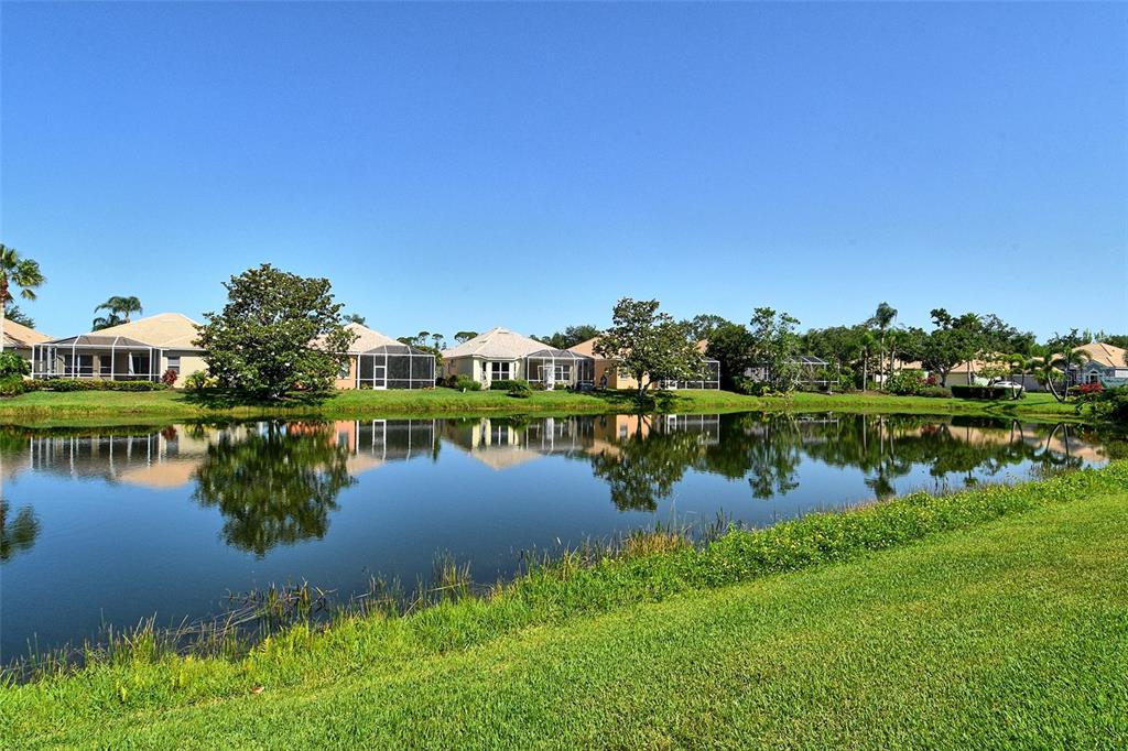 4322 Reflections Parkway Sarasota, FL 34233 - Photo 24 of 36