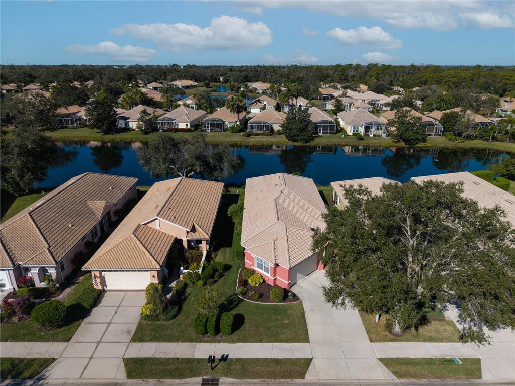 4322 Reflections Parkway Sarasota, FL 34233 - Photo 28 of 36