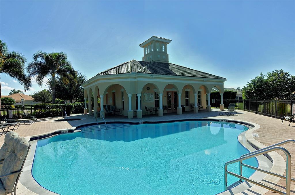 4322 Reflections Parkway Sarasota, FL 34233 - Photo 29 of 36