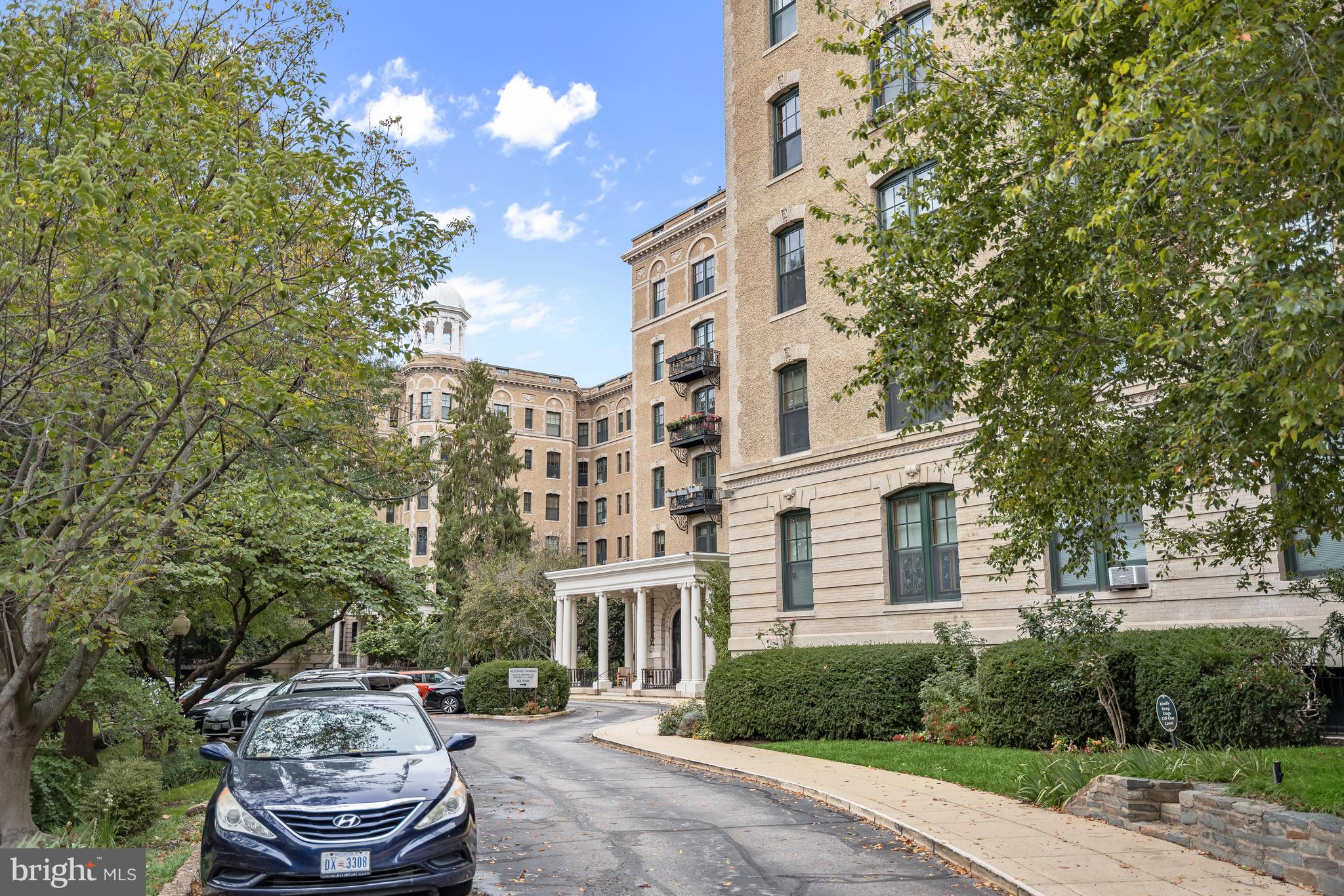 2853 Ontario Road Northwest, Unit 421 Washington, DC 20009 - Photo 20 of 33 The Ontario is known for stately architecture