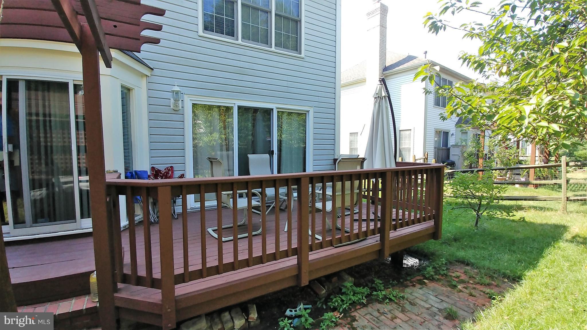 11704 Clocktower Lane Laurel, MD 20708 - Photo 17 of 30 Deck