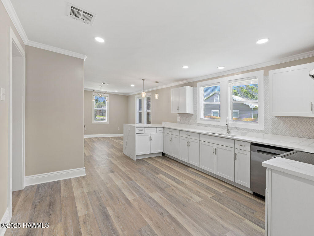 610 St Joseph Street Lafayette, LA 70506 - Photo 10 of 28 IMG_7178