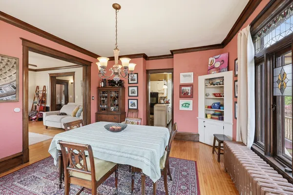 $290,000 | 12 Rugby Place, Elgin, IL 60120