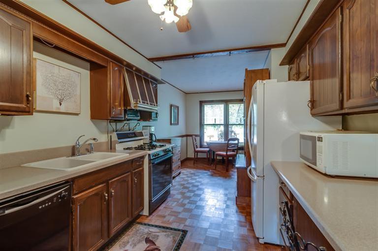 70682 5 Points Road Edwardsburg, MI 49112 - Photo 4 of 23 Additional Photo