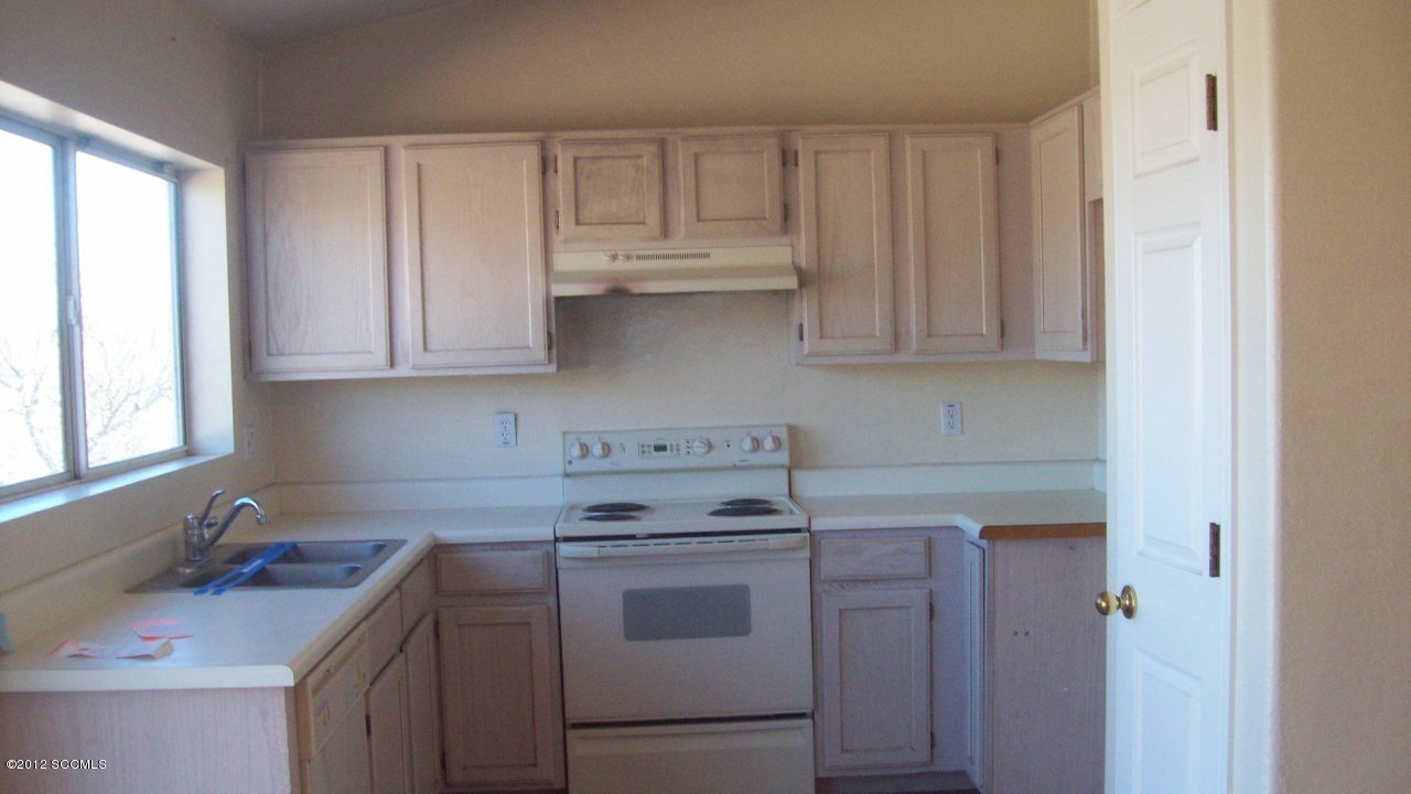 1214 Circulo Aguilar Rio Rico, AZ 85648 - Photo 2 of 8