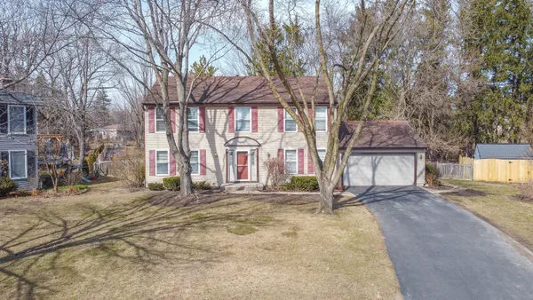 $440,000 | 5081 Adele Drive, Gurnee, IL 60031