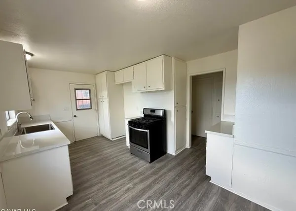 $2,450 | 44411 Kingtree Avenue, Lancaster, CA 93534