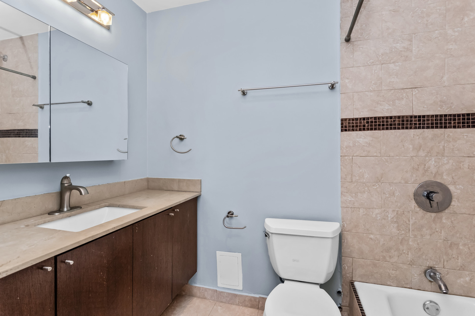 5445 North Sheridan Road, Unit 3501 Chicago, IL 60640 - Photo 22 of 29