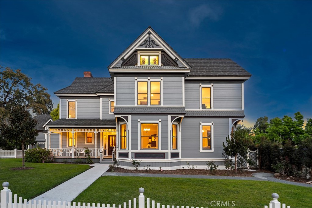 150 North Myrtle Ave