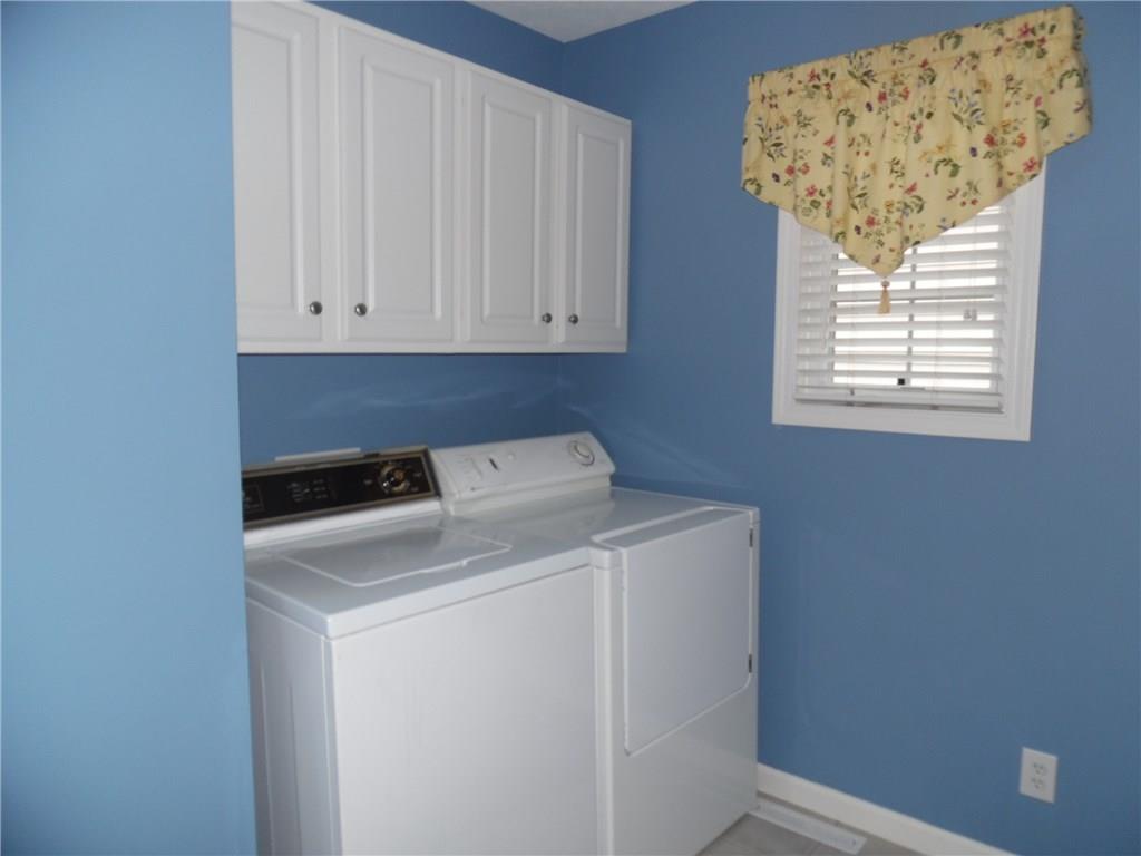 3963 Jonathan Ridge Columbus, IN 47201 - Photo 14 of 24 Gallery Image 14
