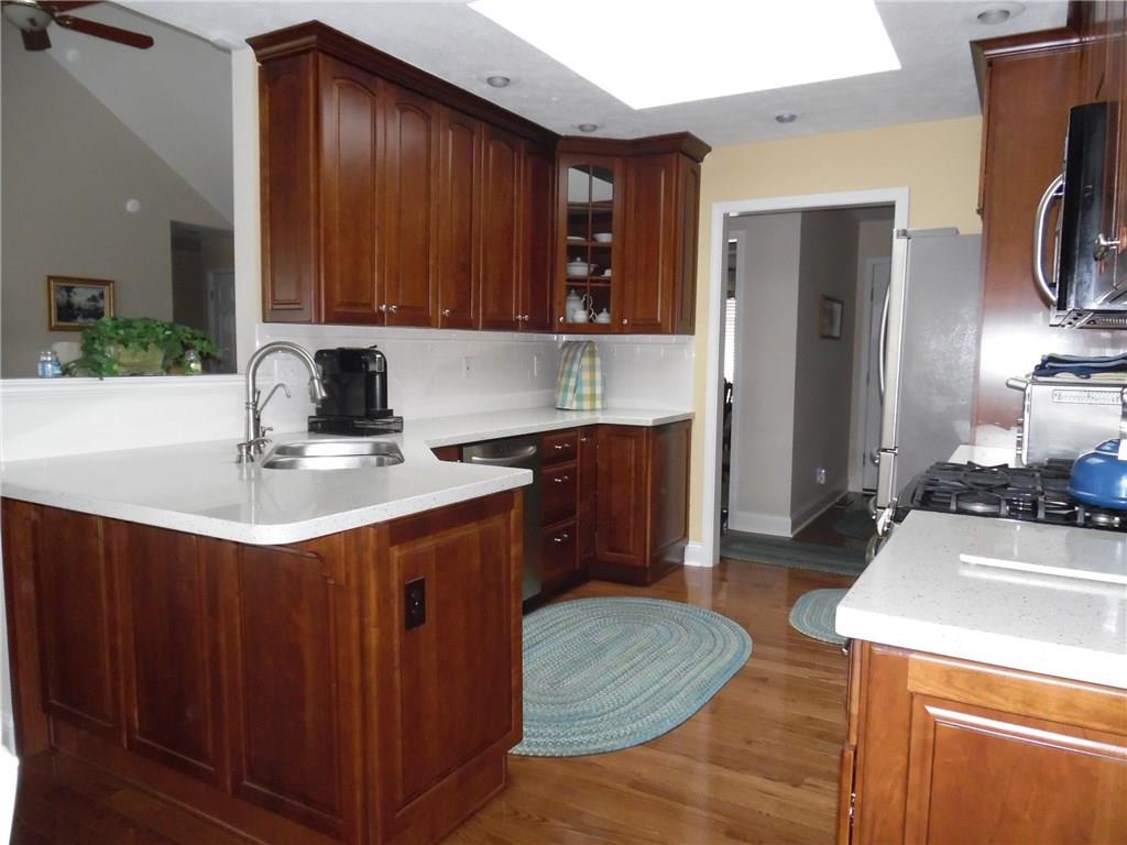 3963 Jonathan Ridge Columbus, IN 47201 - Photo 10 of 24 Gallery Image 10