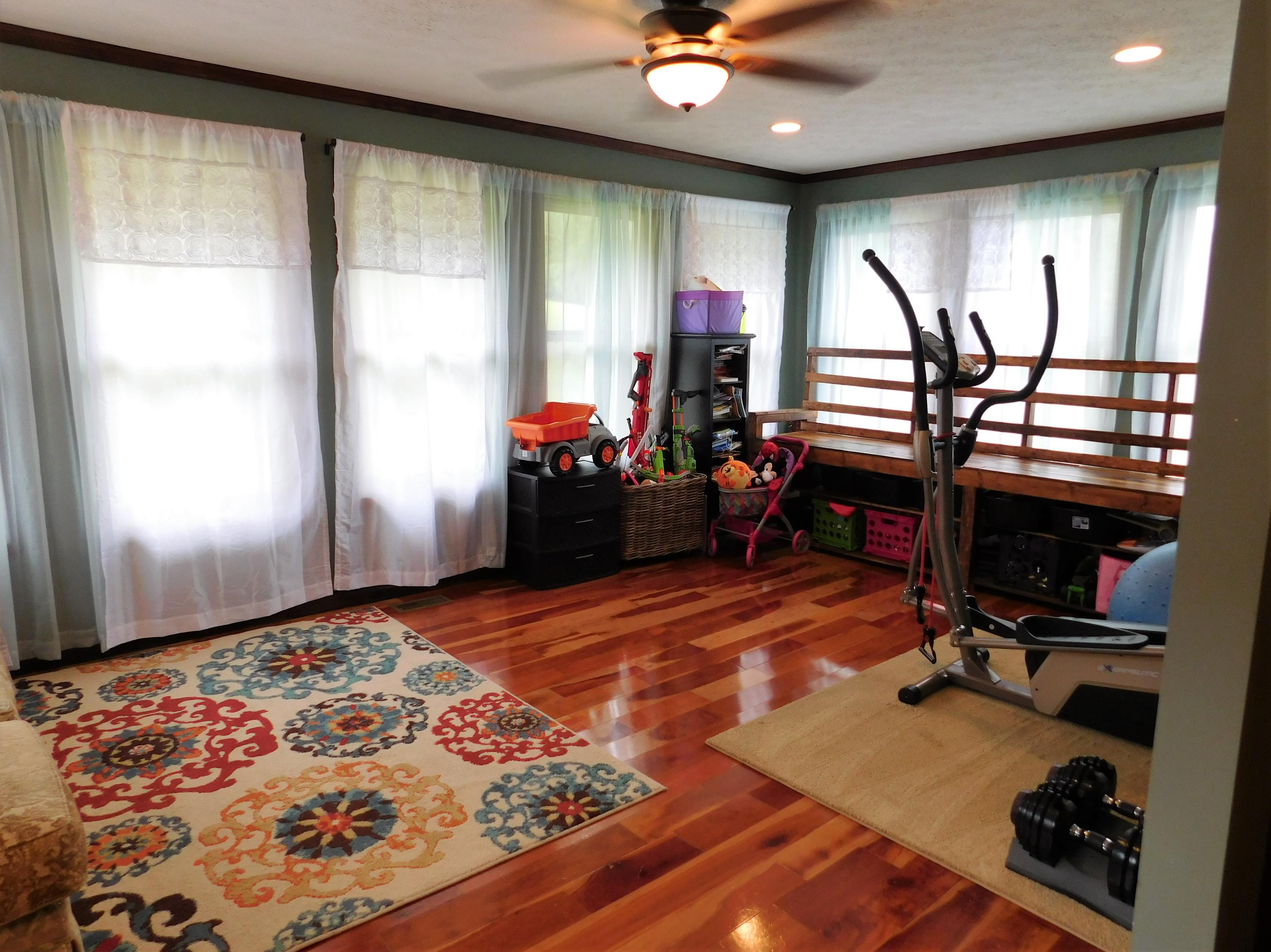 2045 Snodgrass Road New Tazewell, TN 37825 - Photo 12 of 40 DSCN3253