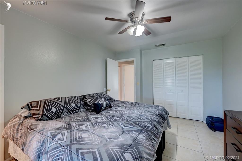 218 Southwest Cherryhill Road Port St. Lucie, FL 34953 - Photo 17 of 27