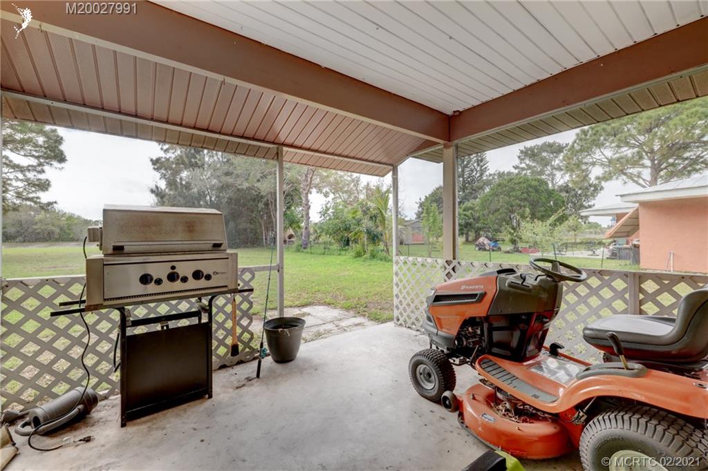218 Southwest Cherryhill Road Port St. Lucie, FL 34953 - Photo 25 of 27