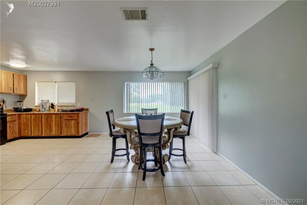 218 Southwest Cherryhill Road Port St. Lucie, FL 34953 - Photo 10 of 27