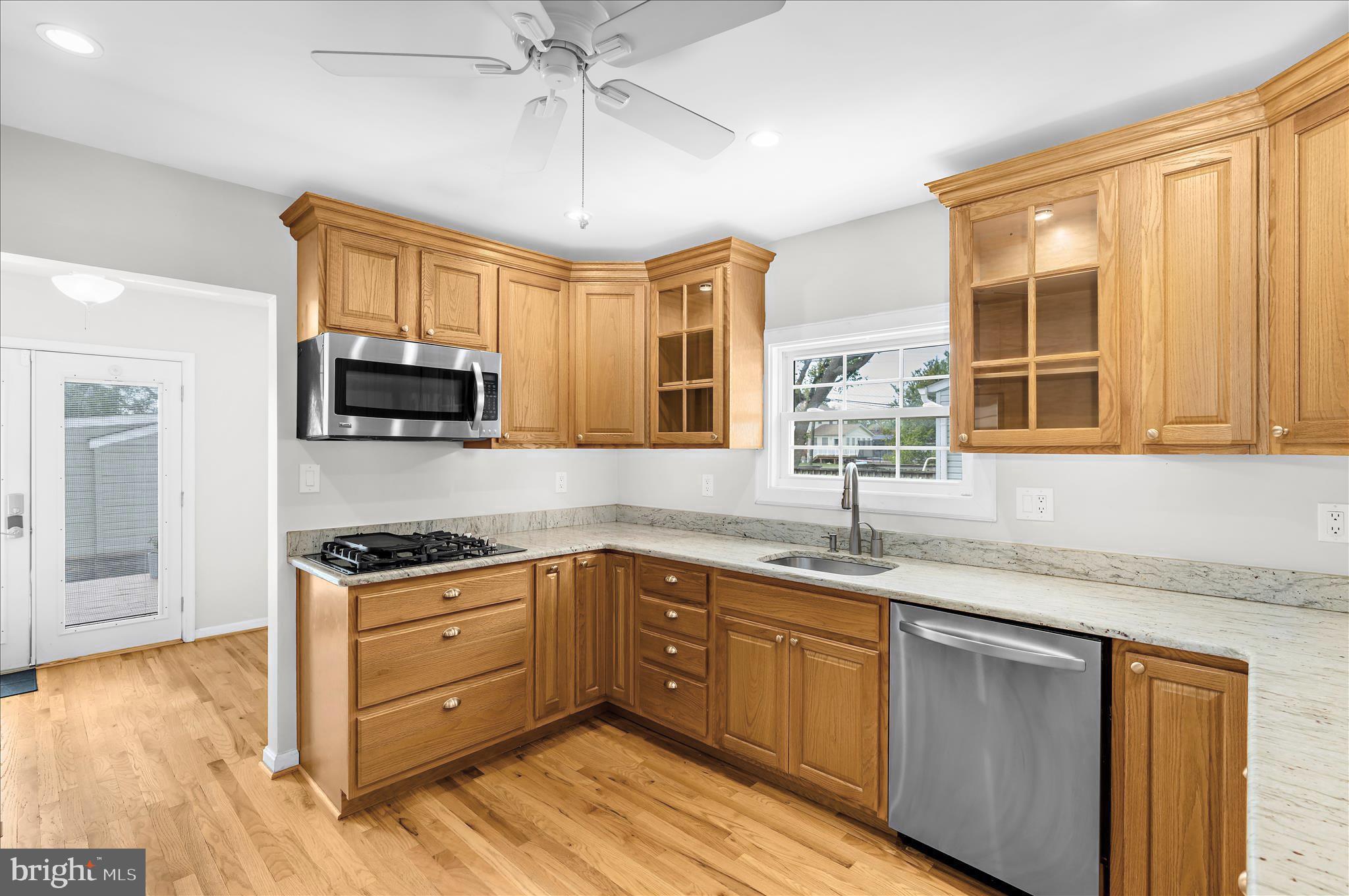 3303 Grace Road Sparrows Point, MD 21219 - Photo 9 of 59 Lots of cabinetry