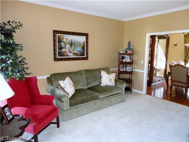 3331 Timberwolf Avenue High Point, NC 27265 - Photo 11 of 16 Living Room.