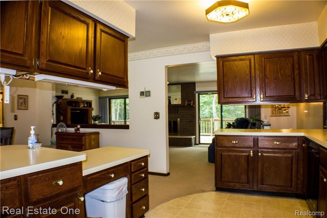 8911 River Valley Road Brighton, MI 48116 - Photo 6 of 34 untitled (1 of 1)-15.jpg